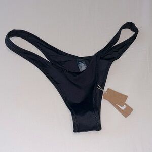 Skims Cheeky Tanga Bottom